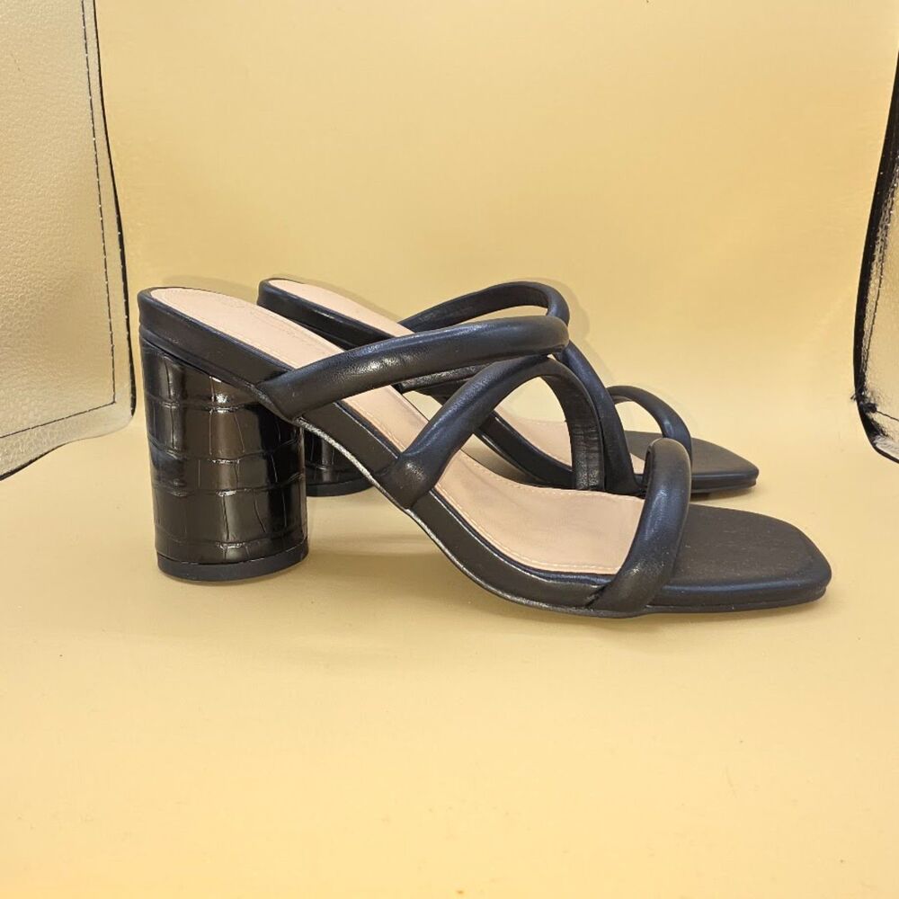 Ermonn Women's Halsty Two Band Block Heel Black Sandals Size: 5.5